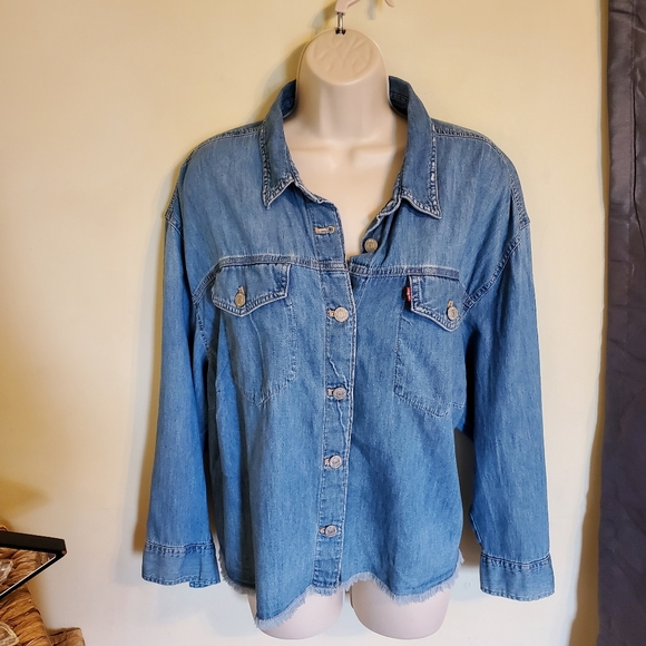 Levi's Tops - Levi's Denim Frayed Raw Edge Cropped Button Shirt